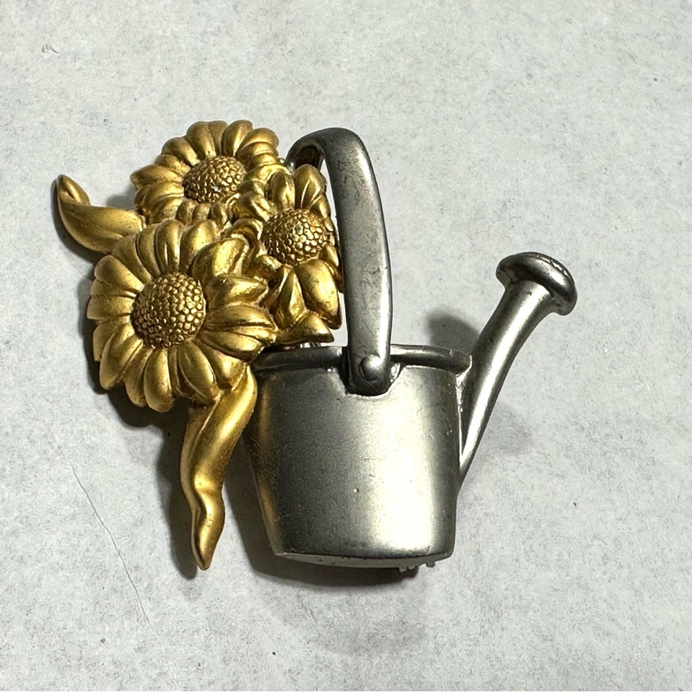Signed Watering Can Daisy Flowers Gardener Brooch Matte Silver & Gold Tone